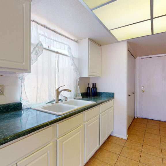 4434 W Lewis Ave 4434 W Lewis Ave