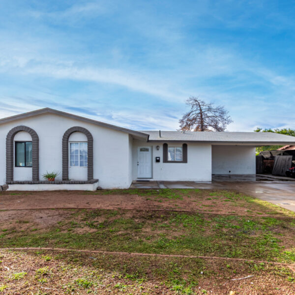 5955 W Mitchell Drive 5955 W Mitchell Drive