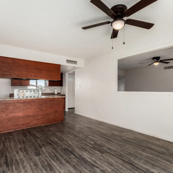 5955 W Mitchell Drive 5955 W Mitchell Drive