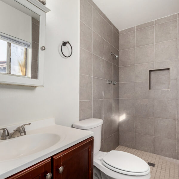 5955 W Mitchell Drive 5955 W Mitchell Drive