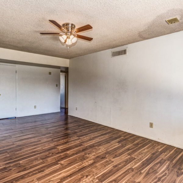 5955 W Mitchell Drive