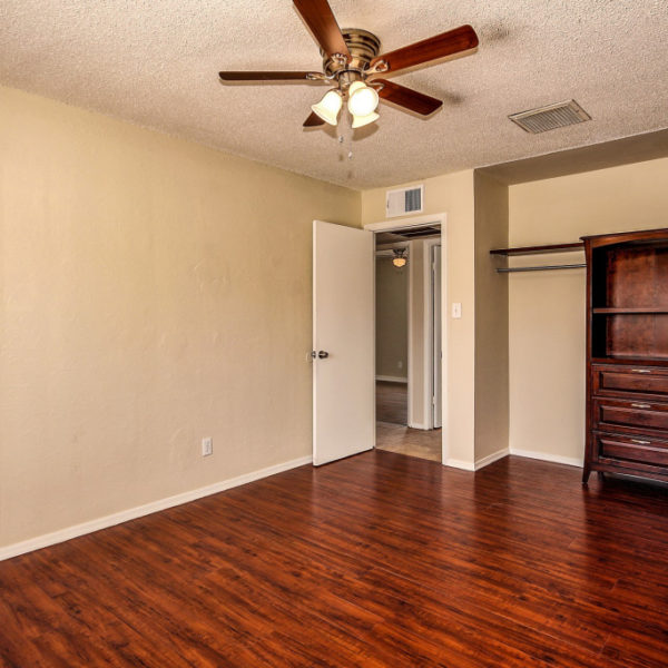 6319 N 63rd Ave 6319 N 63rd Ave